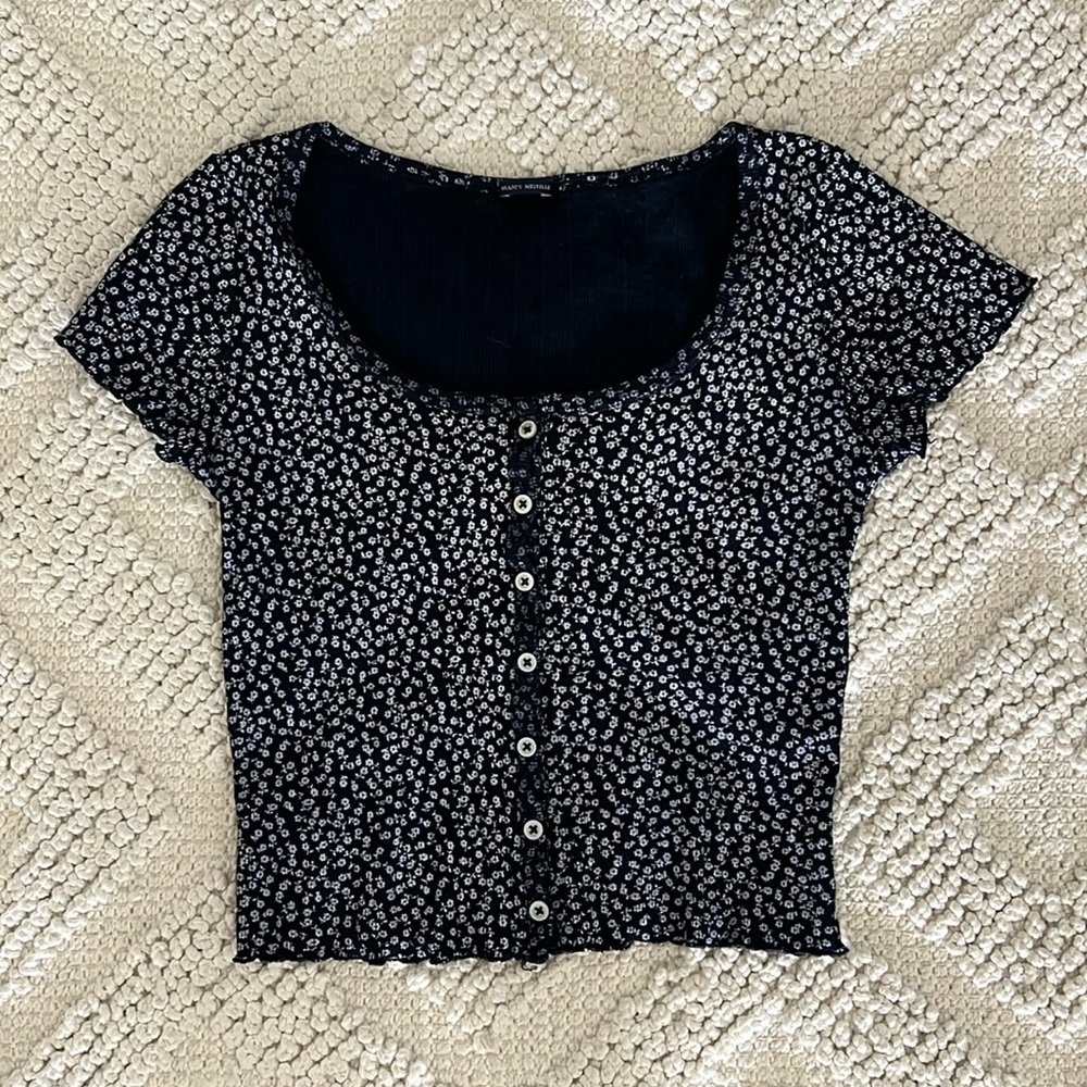 brandy melville button top